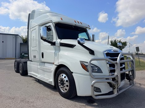 2020-freightliner-cascadia-126-tandem-axle-sleeper #1400
