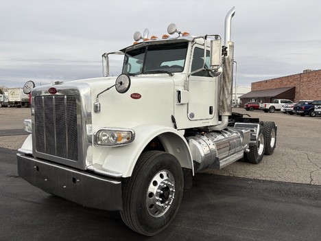 2015 PETERBILT 367 Tandem Axle Daycab #13710