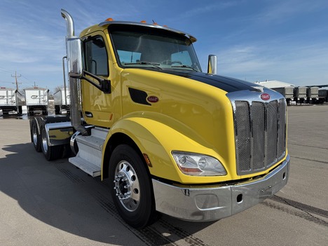 2021-peterbilt-579-tandem-axle-daycab #13762