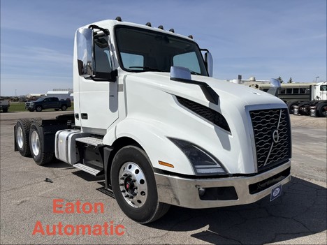 2020 VOLVO VNL Tandem Axle Daycab #13807