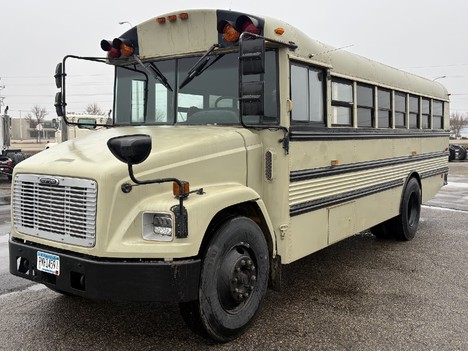 2002 FREIGHTLINER FS65 Thomas Bus School Bus #13853