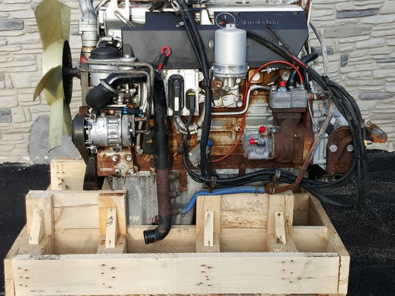 2005 MERCEDES-BENZ OM906LA Complete Engine #1031