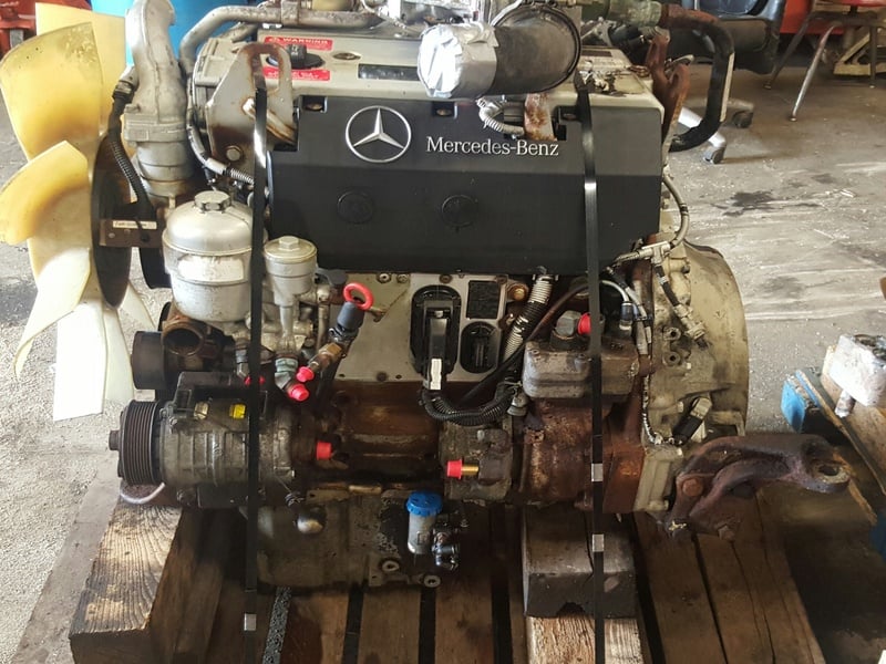 USED 2005 MERCEDES-BENZ OM924 COMPLETE ENGINE TRUCK PARTS #1062