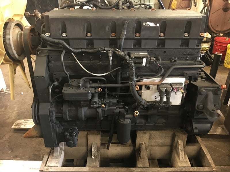 2004 CUMMINS ISM Complete Engine #1069