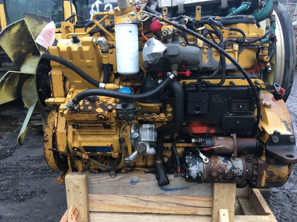 USED 2006 CAT C7 COMPLETE ENGINE TRUCK PARTS #1137