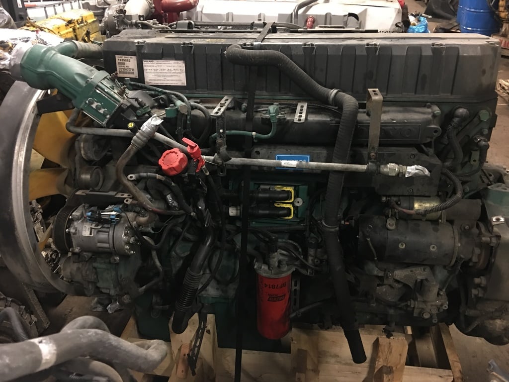 2003 VOLVO VED 12 Complete Engine #1150