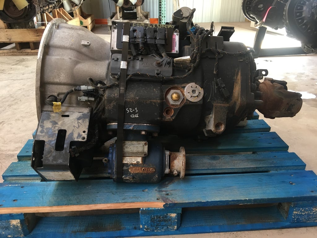 2015 FULLER FOM16E310CLAS Complete Transmission #1179