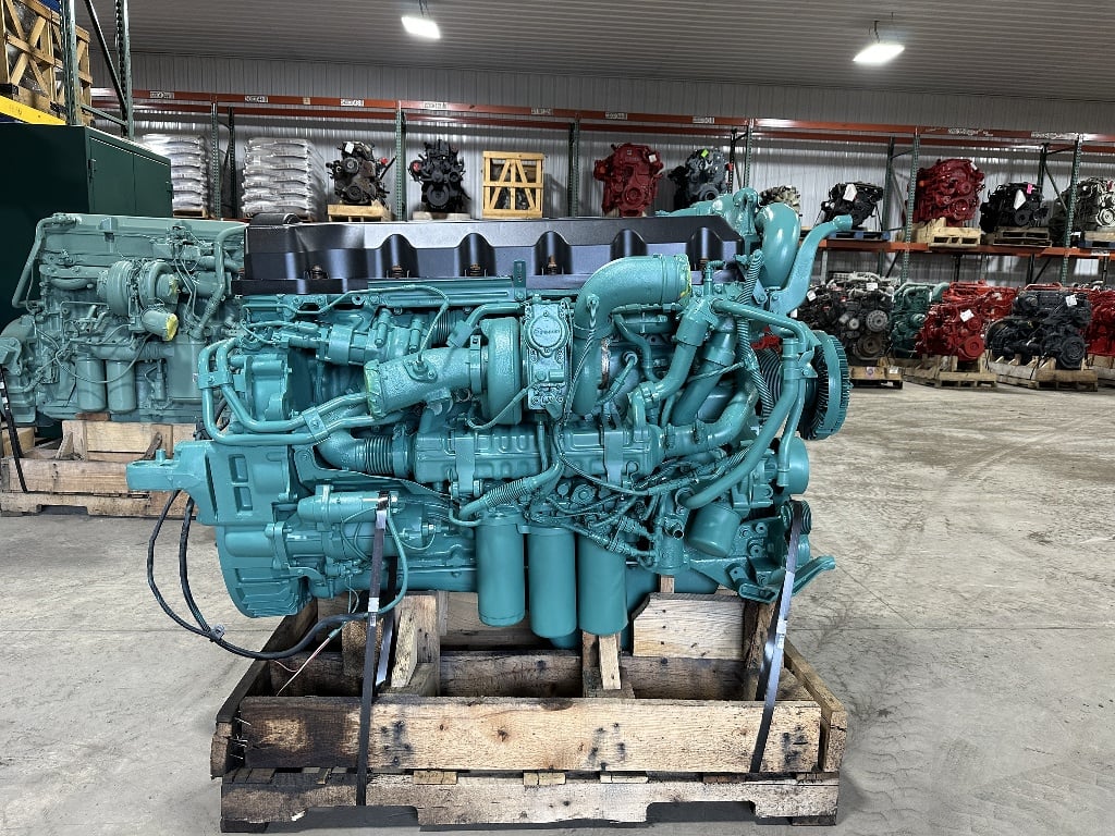 2016 VOLVO D11J Complete Engine #1944