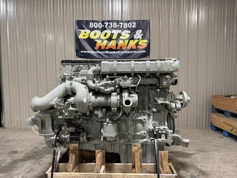 2010 DETROIT DD15 Complete Engine #2379 2010 DETROIT DD15 Complete Engine #2379