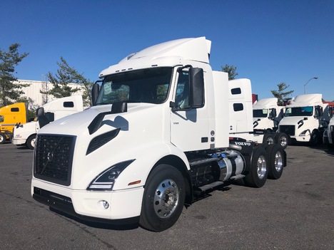 NEW 2020 VOLVO VNR64T300 DAYCAB TRUCK #$vid