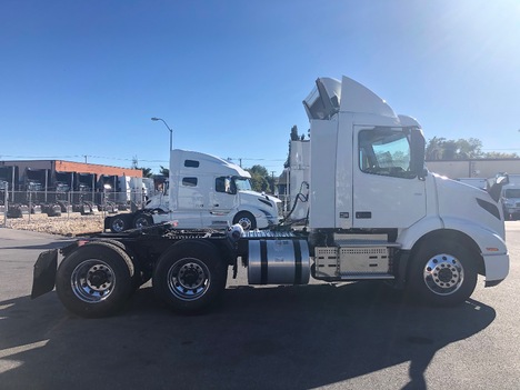 NEW 2020 VOLVO VNR64T300 DAYCAB TRUCK #$vid