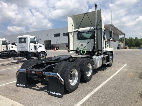 NEW 2021 MACK ANTHEM 64T DAYCAB TRUCK #$vid