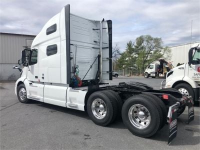 NEW 2021 VOLVO VNL64T760 SLEEPER TRUCK #$vid