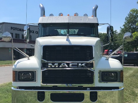 NEW 2021 MACK PINNACLE 64T DAYCAB TRUCK #$vid