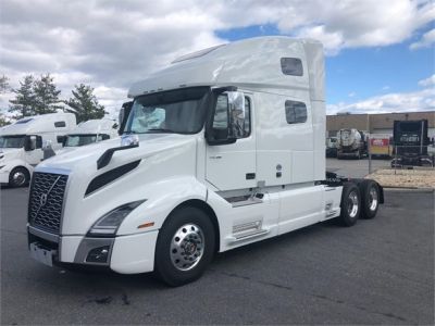 NEW 2022 VOLVO VNL64T760 SLEEPER TRUCK #$vid