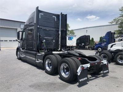 NEW 2022 VOLVO VNL64T860 SLEEPER TRUCK #$vid