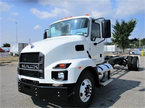 NEW 2023 MACK MD6 CAB CHASSIS TRUCK #1274