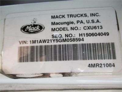 USED 2016 MACK PINNACLE CXU613 SLEEPER TRUCK #$vid