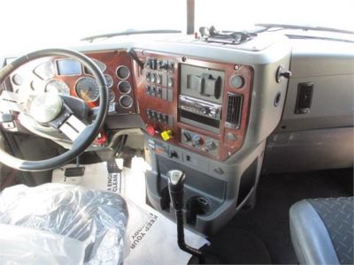 USED 2016 MACK PINNACLE CXU613 SLEEPER TRUCK #$vid