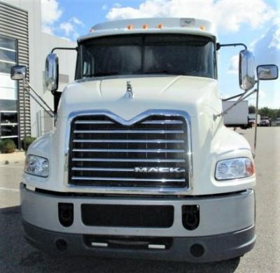 USED 2016 MACK PINNACLE CXU613 SLEEPER TRUCK #$vid