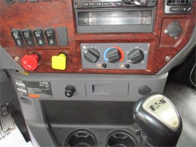 USED 2015 MACK PINNACLE CXU613 SLEEPER TRUCK #$vid
