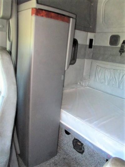 USED 2015 MACK PINNACLE CXU613 SLEEPER TRUCK #$vid