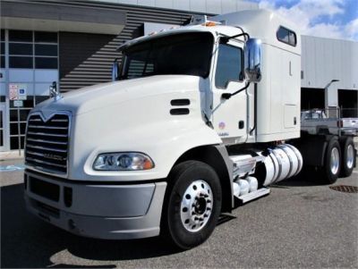 USED 2015 MACK PINNACLE CXU613 SLEEPER TRUCK #$vid