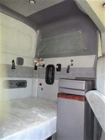 USED 2015 MACK PINNACLE CXU613 SLEEPER TRUCK #$vid