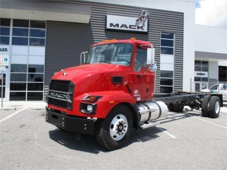 USED 2020 MACK MD6 CAB CHASSIS TRUCK #$vid