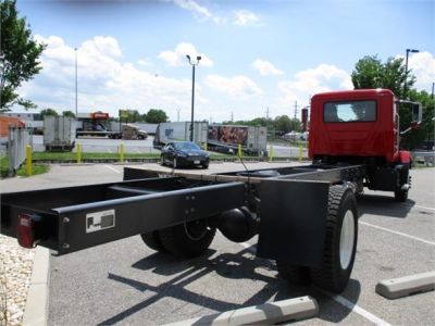 USED 2020 MACK MD6 CAB CHASSIS TRUCK #$vid