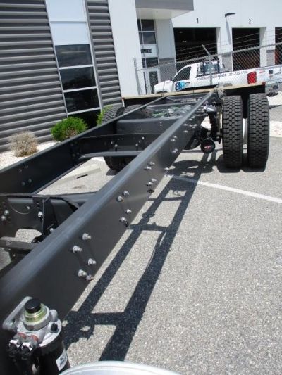 USED 2020 MACK MD6 CAB CHASSIS TRUCK #$vid