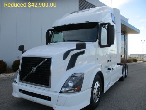 USED 2015 VOLVO VNL64T670 SLEEPER TRUCK #$vid