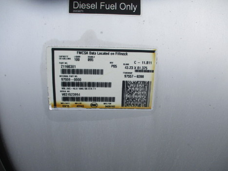 USED 2016 MACK PINNACLE CXU613 SLEEPER TRUCK #$vid