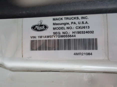 USED 2016 MACK PINNACLE CXU613 SLEEPER TRUCK #$vid