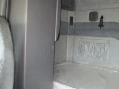USED 2016 MACK PINNACLE CXU613 SLEEPER TRUCK #$vid