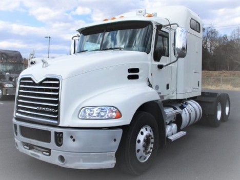 USED 2014 MACK PINNACLE CXU613 SLEEPER TRUCK #$vid
