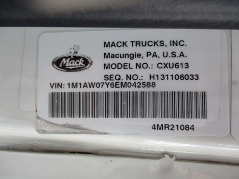 USED 2014 MACK PINNACLE CXU613 SLEEPER TRUCK #$vid