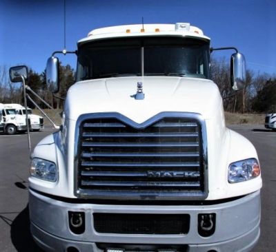 USED 2014 MACK PINNACLE CXU613 SLEEPER TRUCK #$vid