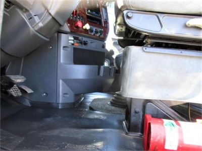 USED 2014 MACK PINNACLE CXU613 SLEEPER TRUCK #$vid