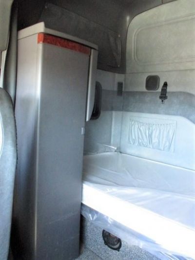 USED 2014 MACK PINNACLE CXU613 SLEEPER TRUCK #$vid
