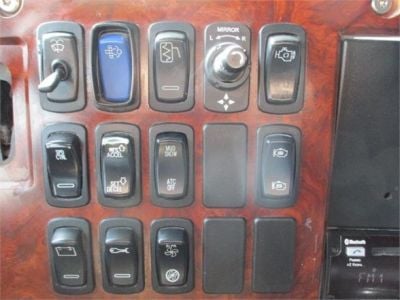 USED 2016 MACK PINNACLE CXU613 SLEEPER TRUCK #$vid