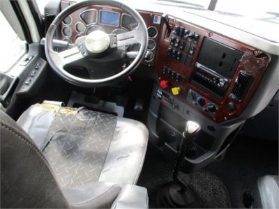 USED 2016 MACK PINNACLE CXU613 SLEEPER TRUCK #$vid