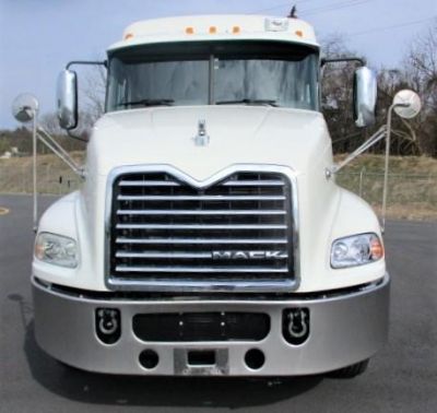 USED 2016 MACK PINNACLE CXU613 SLEEPER TRUCK #$vid