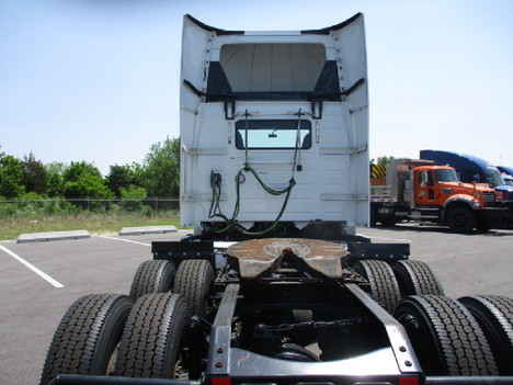 USED 2018 VOLVO VNL64T300 DAYCAB TRUCK #$vid