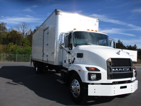 USED 2021 MACK MD6 BOX VAN TRUCK #$vid