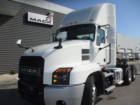 USED 2019 MACK AN64T TANDEM AXLE DAYCAB TRUCK #$vid