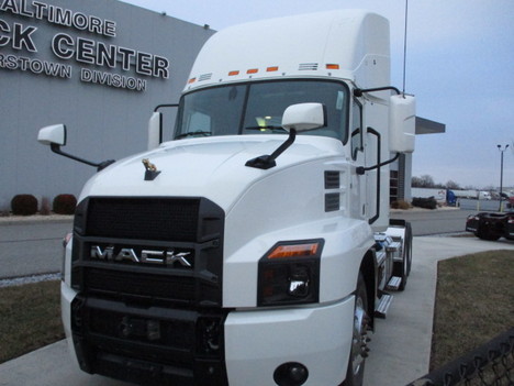 USED 2019 MACK AN64T TANDEM AXLE DAYCAB TRUCK #$vid