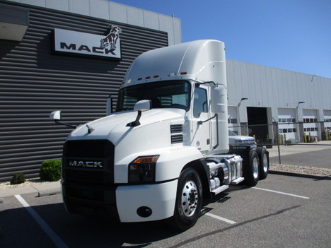 USED 2019 MACK AN64T TANDEM AXLE DAYCAB TRUCK #$vid