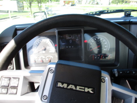 USED 2019 MACK AN64T TANDEM AXLE DAYCAB TRUCK #$vid