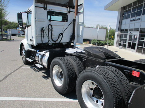 USED 2020 VOLVO VNR64T300 DAYCAB TRUCK #$vid